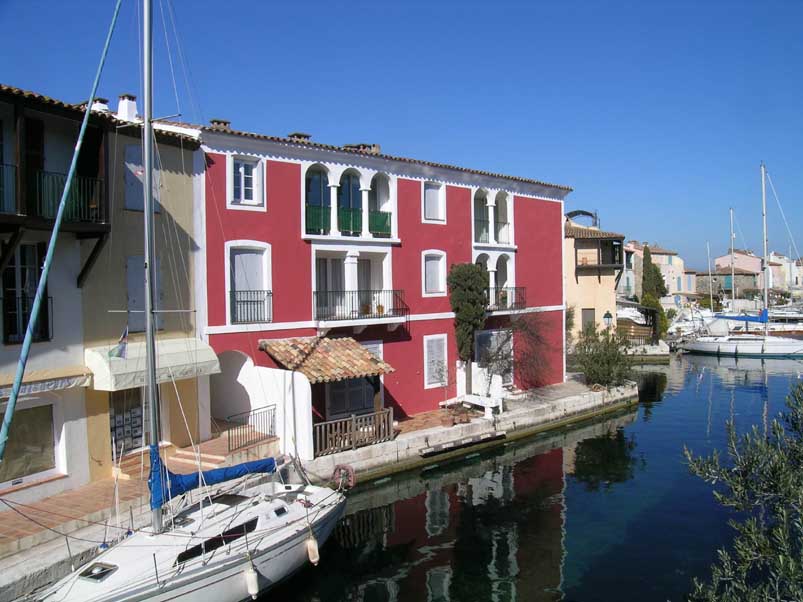Port Grimaud: The village