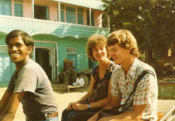 1977-India-Agra-Rickshaw