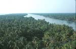 ... i �ster, Keralas �Backwaters�