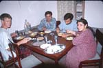 Dehradun: Hos Mr Puri med familj