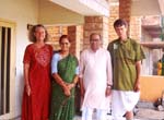 GRAVIS: Surain, Shashi, Mr. Tyagi and Robert