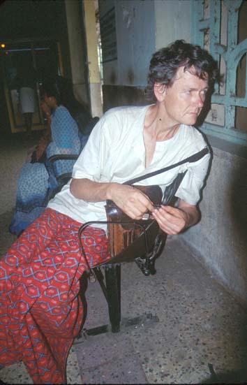 Thekkadi Robert lungi