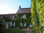 Ghislaine � une ferme de ch�vre en Sologne