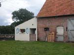 Ghislaine � une ferme de ch�vre en Sologne