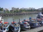 Maharashtra, Mumbai (Bombay): B�tar vid 'Gateway of India'