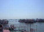 Maharashtra, Mumbai (Bombay): B�tar vid 'Gateway of India'