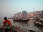 Uttar Pradesh, Varanasi (Benares): Ganges-floden i ottan