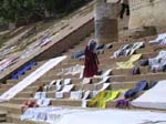 Uttar Pradesh, Varanasi: Tv�tten torkar vid 'ghats'