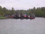 Kerala: Genom de br�ckta vattnen