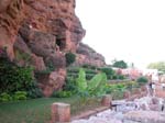 Karnataka, Badami: Les temples creus�s � m�me la falaise