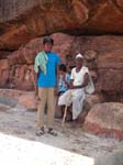 Karnataka, Badami: Des bergers crois�s en chemain
