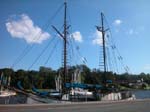 �hus