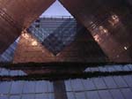Moderna byggnader l�ngs Temsen