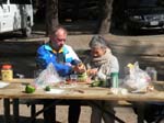 Leif och Ghislaine attackerar lunchen !