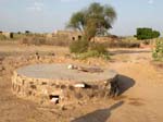 En �thanka� samlar s�llsynt regnvatten
