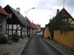 �hus