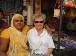 Elle vend des bijoux