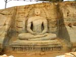 Gal Vihara: Sittande Buddha ...