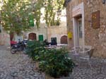 On se repose dans le bar/caf�