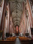 ... l'int�rieur de la cath�drale