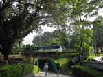 Vers les jardins