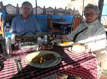 D�jeuner avant le d�part de Leif