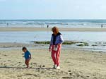 Stranden Penn Ar Bed: Annie med dotterdotter Suzanne