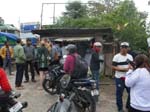 Trafikstockning ... en VIP v�ntas ...