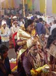 Fest hos AGYVS: <i>Swayam Prakash</i>, mor <i>Usha</i> och syster <i>Puja</i> ...