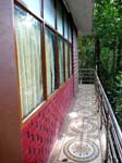 <i>Nisargadhama,</i> Jungle resort: V�r stuga ...